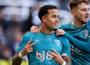 开云官网-伯恩茅斯坐镇主场，战胜强敌完成逆袭的简单介绍