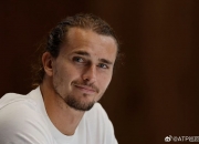 开云体育入口-美网险胜澳网，兹维列夫状态火热