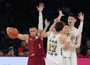 开云体育-快船完胜深圳队，孙铭徽惊艳四座