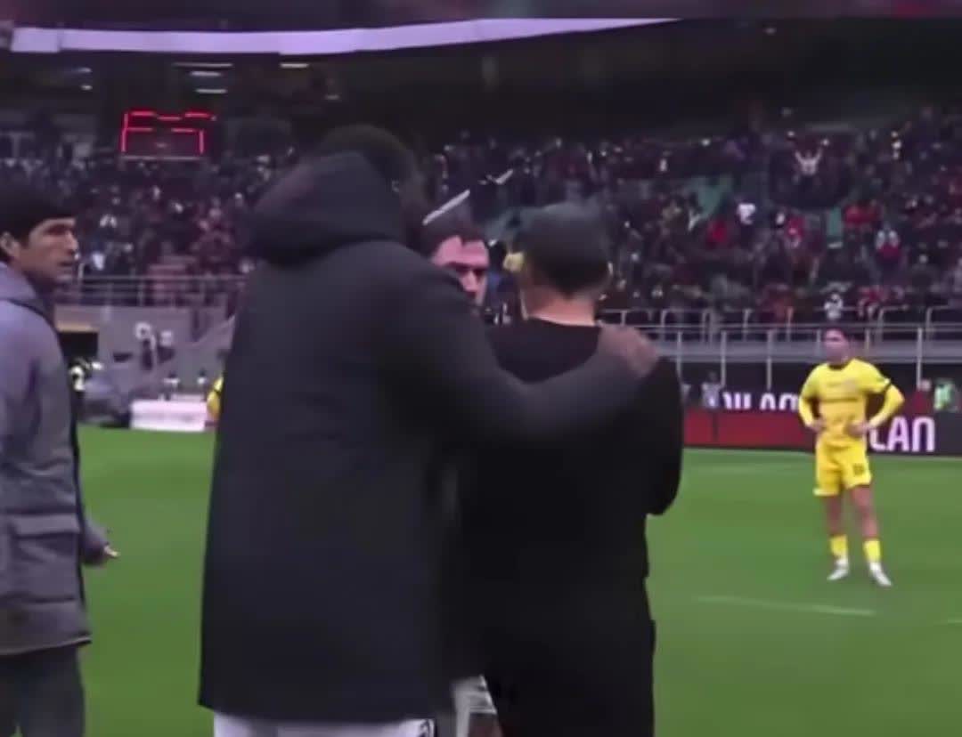 AC米兰主教练因上轮比赛被停职 AC米兰主教练因上轮比赛被停职