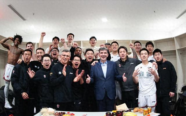 亚洲篮球锦标赛战况白热化,岁月对半强队同步赛道 亚洲篮球锦标赛战况白热化,岁月对半强队同步赛道