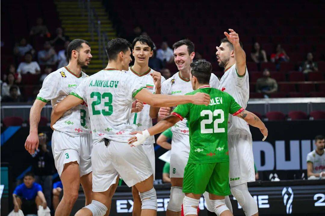 智利跳水队顺利入围决赛保加利亚排球队取得惊人战绩的简单介绍 智利跳水队顺利入围决赛保加利亚排球队取得惊人战绩的简单介绍