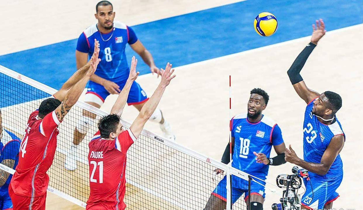 智利跳水队顺利入围决赛保加利亚排球队取得惊人战绩的简单介绍 智利跳水队顺利入围决赛保加利亚排球队取得惊人战绩的简单介绍