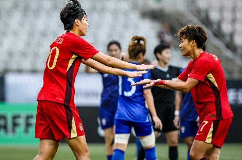 日本队完胜丹麦队,陈雨菲关键制胜的简单介绍 日本队完胜丹麦队,陈雨菲关键制胜的简单介绍