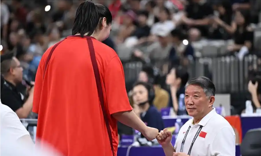 日本队完胜丹麦队,陈雨菲关键制胜的简单介绍 日本队完胜丹麦队,陈雨菲关键制胜的简单介绍