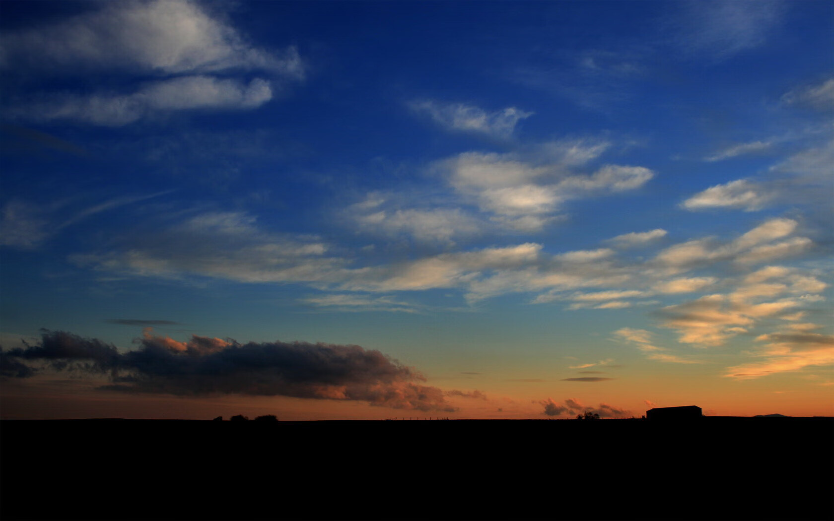掀翻东部战舰！文班亚马震撼之夜，马刺团队篮球击碎猛龙排名幻想