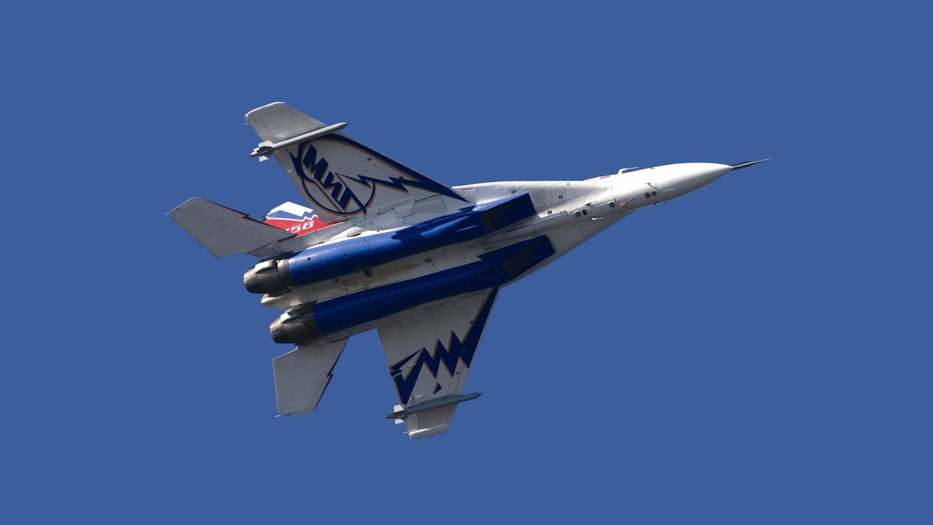 战术交锋与个人艺术,从葡萄牙对阵荷兰的经典之战,解读孙兴慜的教科书表现