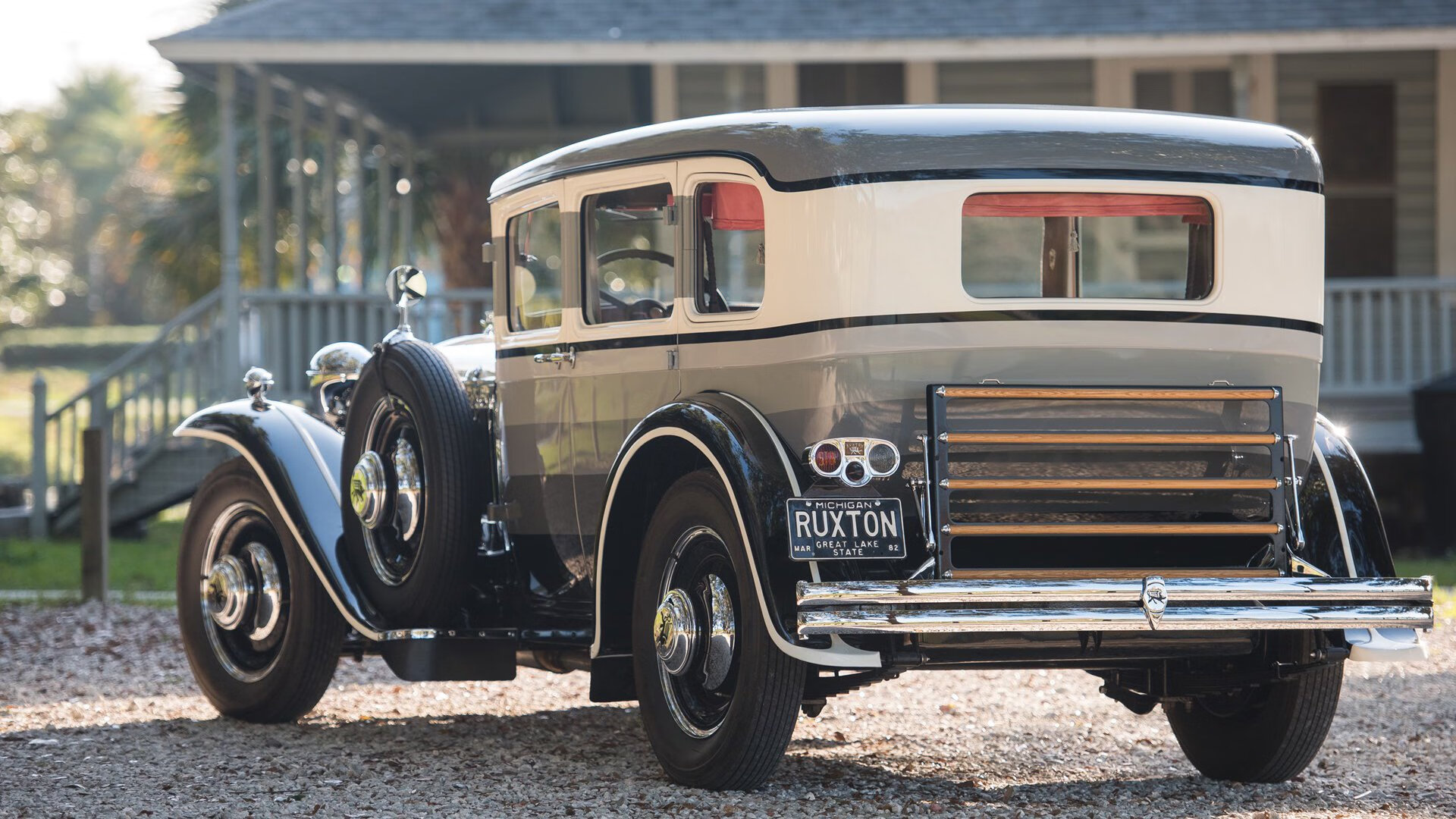 西甲国家德比之夜，巴斯托尼展现巨星价值，一道属于现代足球的防守艺术