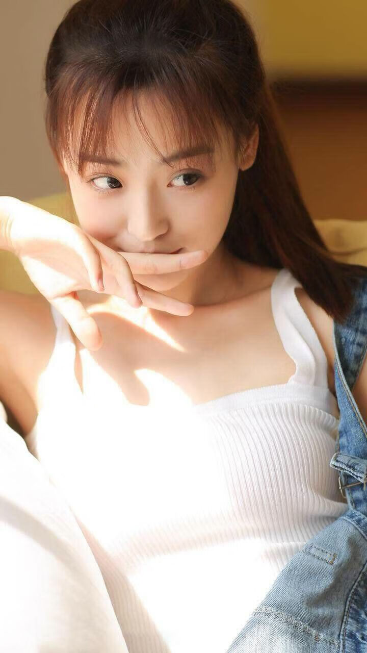 蓝白风暴,2026世界杯F组上演南美德比经典,智利闪电战击溃乌拉圭,梅西独造三球写不老神话